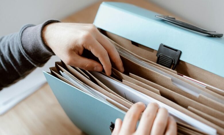 data association file details